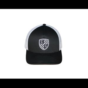 New Cigar Culture embroidered trucker style cap